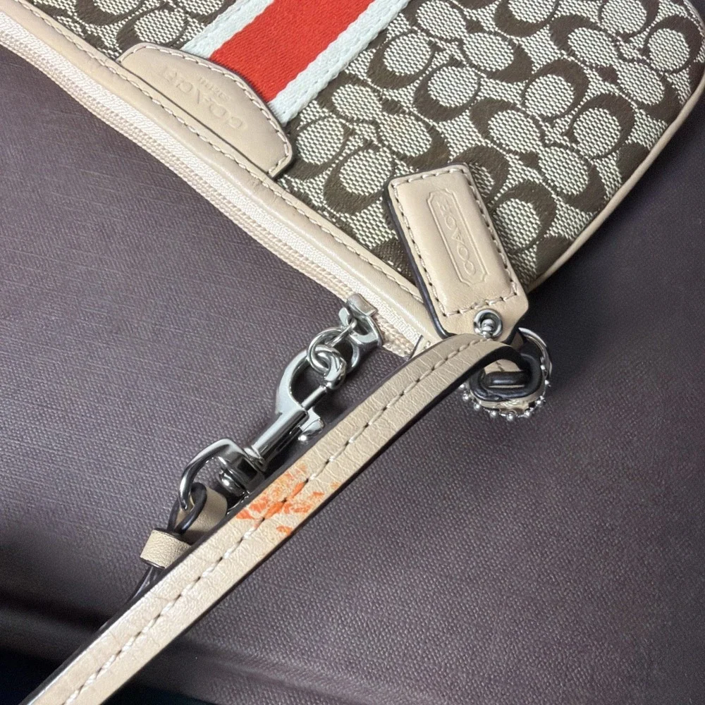 Coach F50594 Signature Stripe Canvas Wristlet Y2K Aesthetic Preppy Hangtag